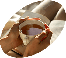 Moment de liniște cu o ceașcă de ceai – introspecție și reconectare | Povestea mea – Culorile Iubirii